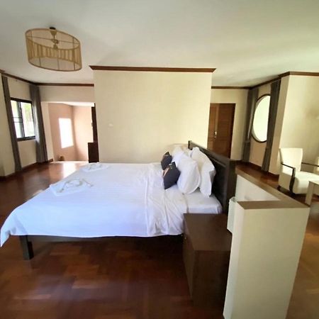 Nt Place Sukhumvit Suites Bangkok Esterno foto