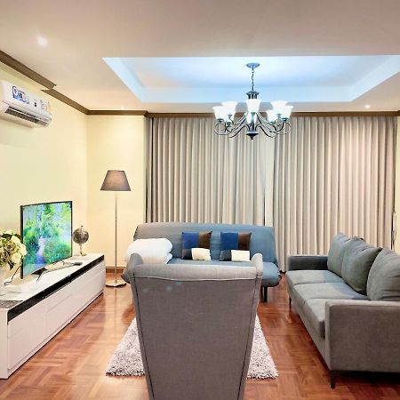 Nt Place Sukhumvit Suites Bangkok Esterno foto
