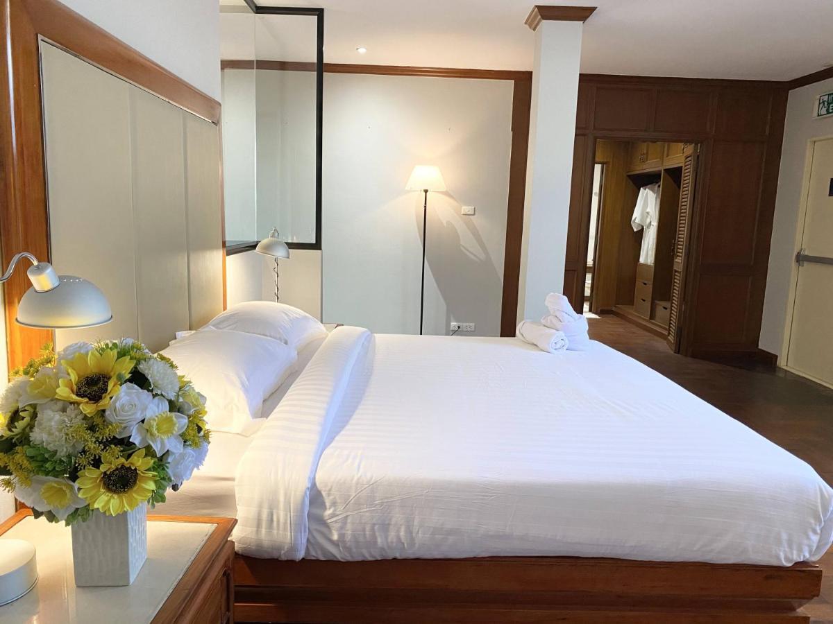 Nt Place Sukhumvit Suites Bangkok Esterno foto