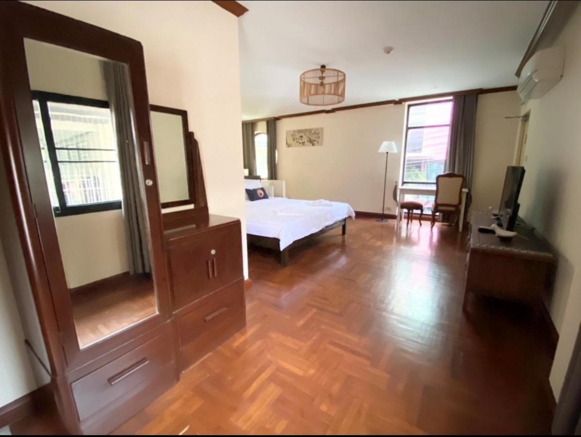 Nt Place Sukhumvit Suites Bangkok Esterno foto