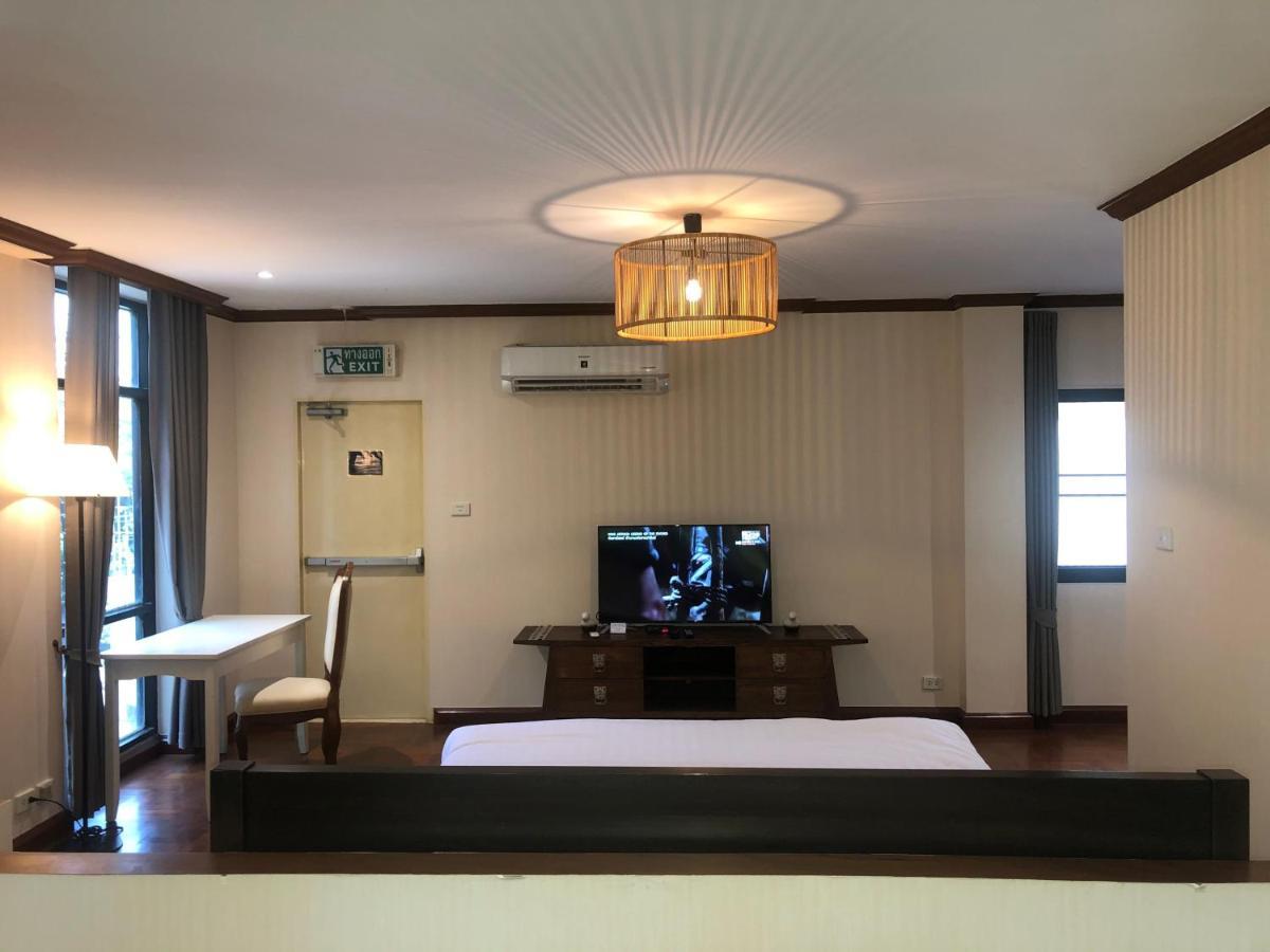 Nt Place Sukhumvit Suites Bangkok Esterno foto