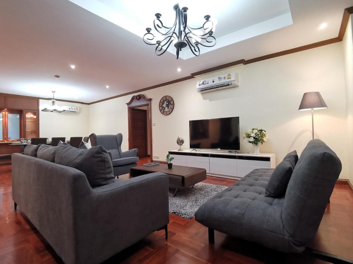 Nt Place Sukhumvit Suites Bangkok Esterno foto