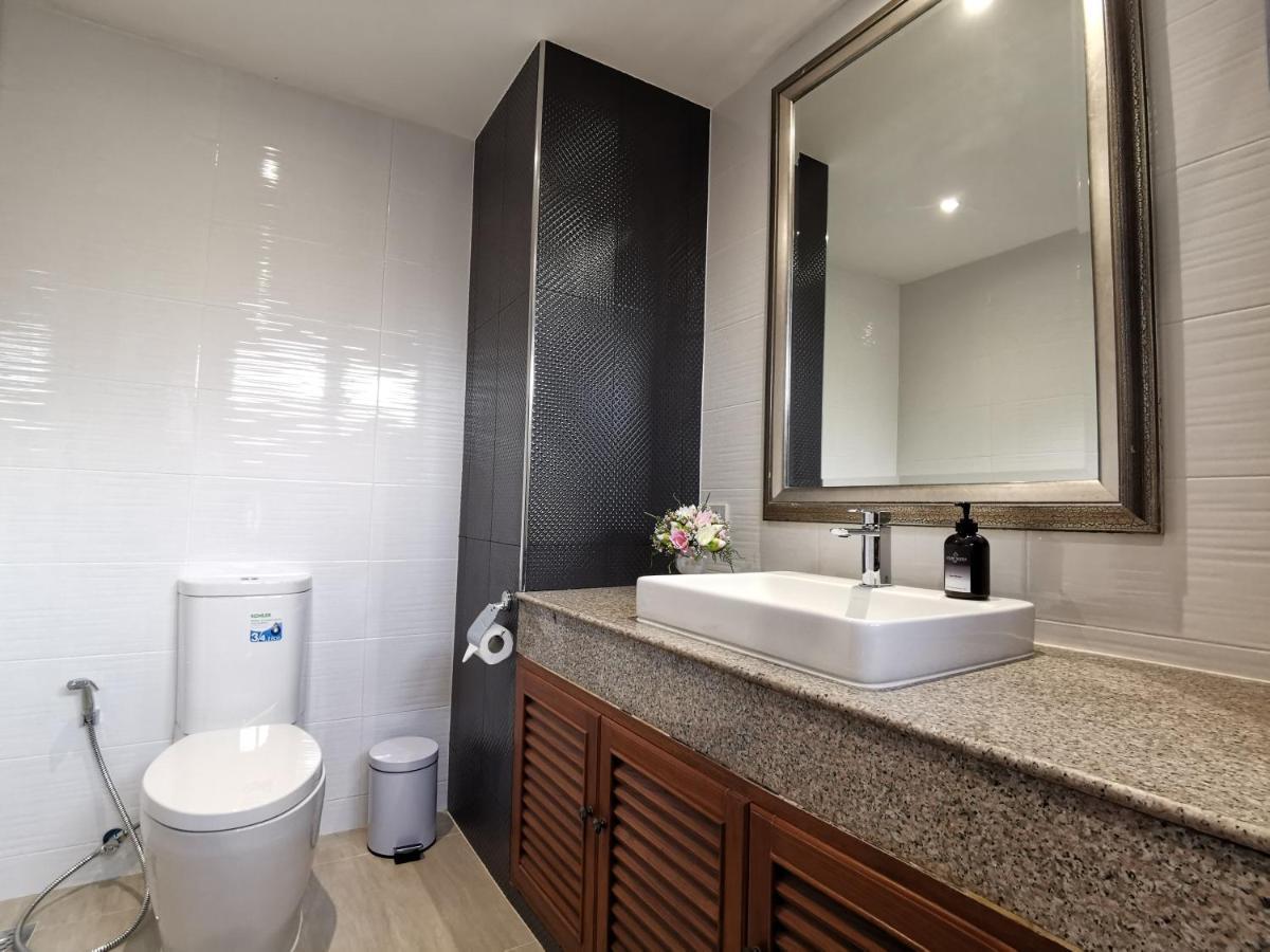 Nt Place Sukhumvit Suites Bangkok Esterno foto