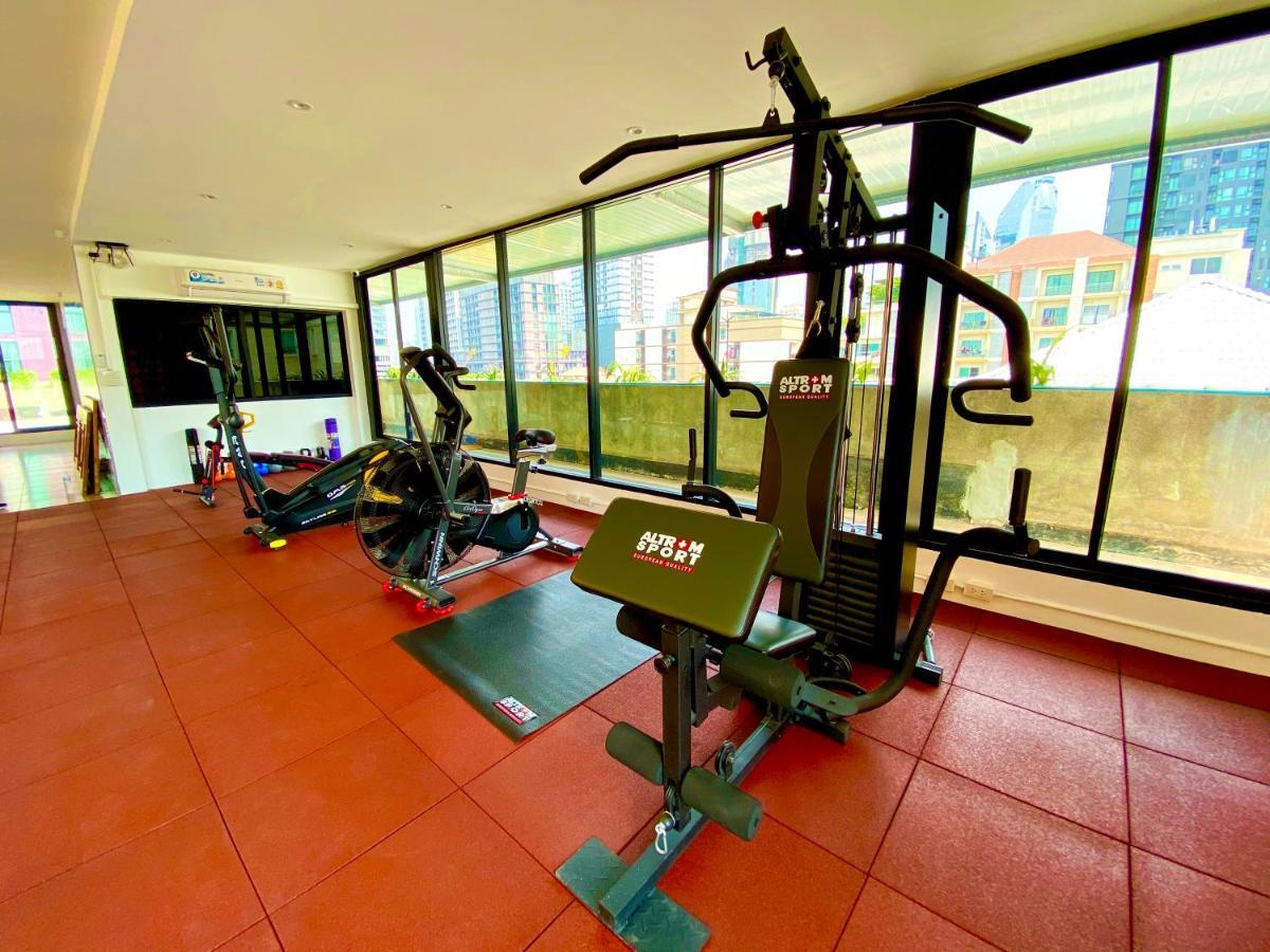Nt Place Sukhumvit Suites Bangkok Esterno foto