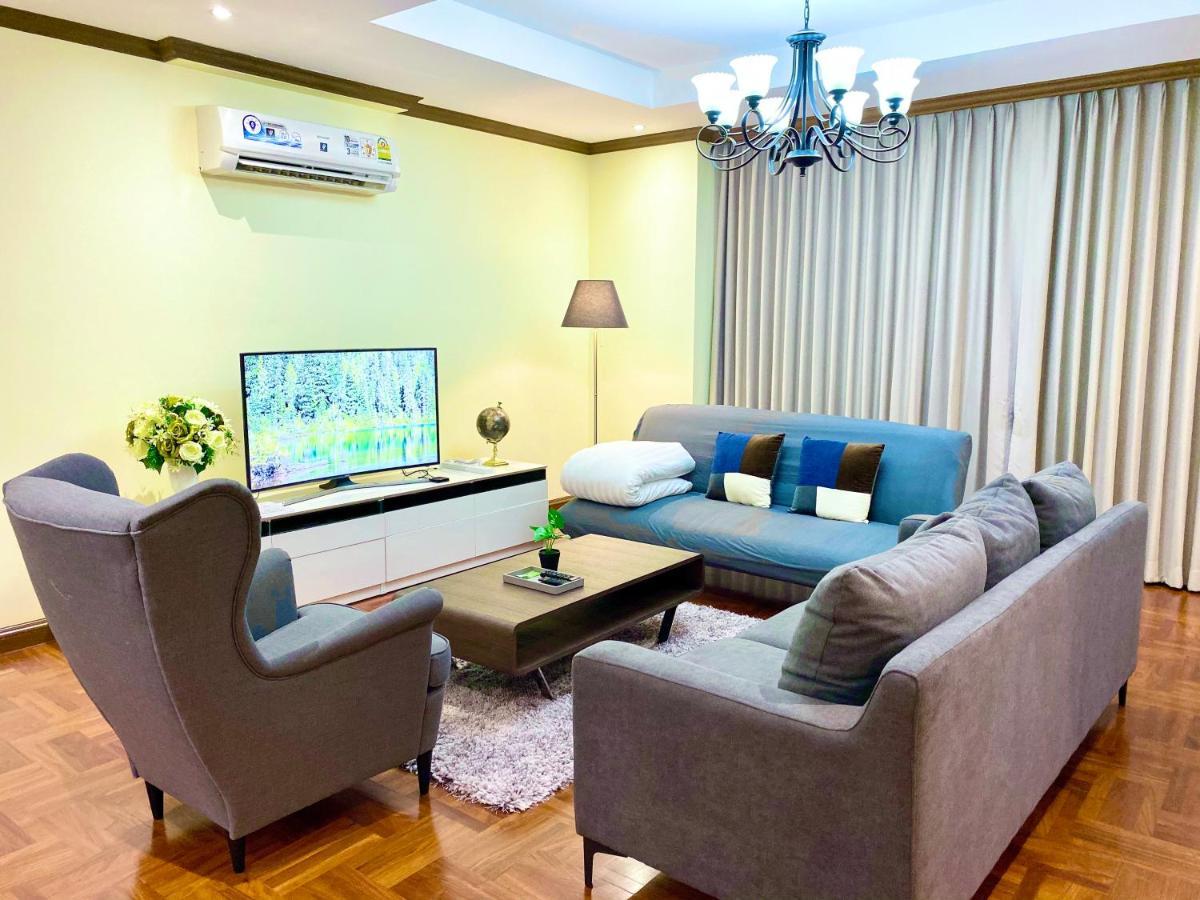 Nt Place Sukhumvit Suites Bangkok Esterno foto